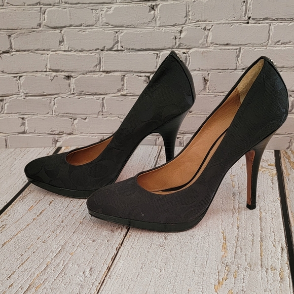 Coach "Caya" Heels - Size 7 M - Picture 7 of 9